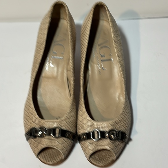 AGL Attilio Giusti Leombruni Snake Embossed Leather Pumps Peep Toe Belted 9.5 US - Picture 4 of 7
